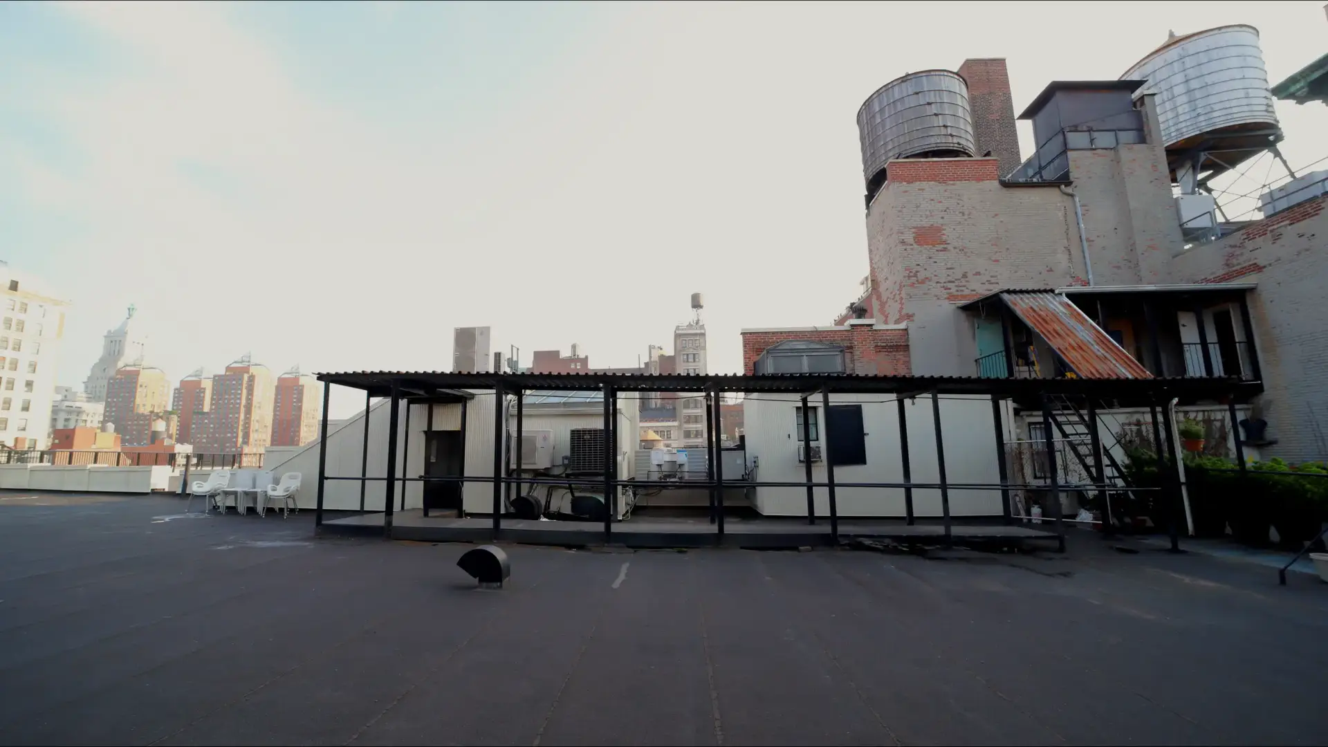 V1-0001_rerenderinagesrooftop00000000